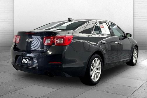 Ashen Gray Metallic 2016 Chevrolet Malibu Limited LTZ