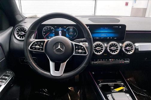 2021 Mercedes-Benz GLB 250 Base 4MATIC