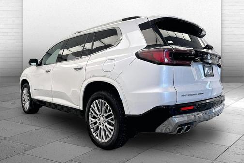 2025 GMC Acadia Denali