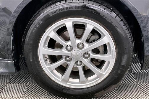 2012 Mitsubishi Lancer SE