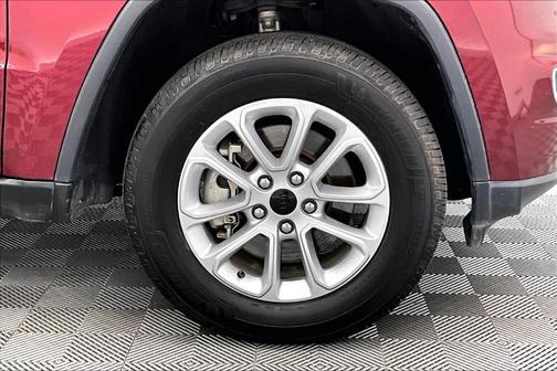 2021 Jeep Grand Cherokee Laredo E
