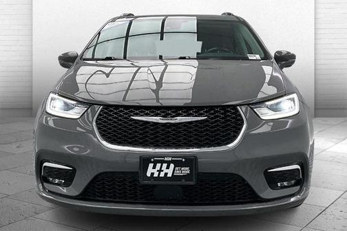 2021 Chrysler Pacifica Touring-L