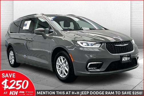 2021 Chrysler Pacifica Touring-L