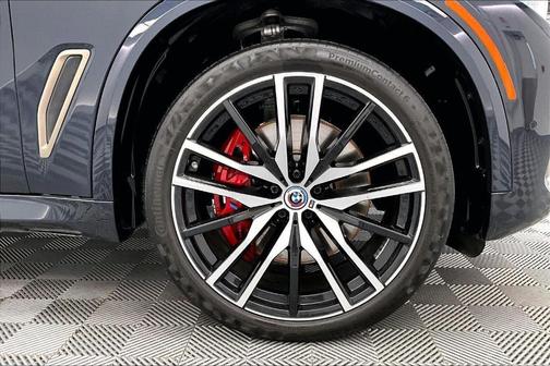 2023 BMW X5 M50i