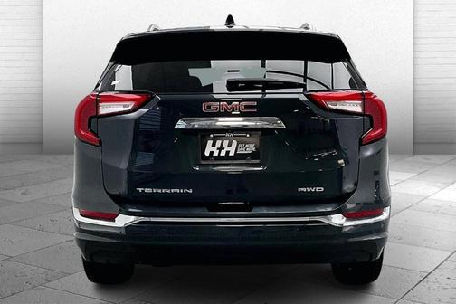 2022 GMC Terrain Denali