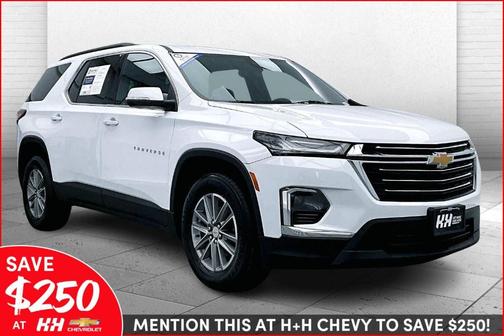 2023 Chevrolet Traverse LT Cloth