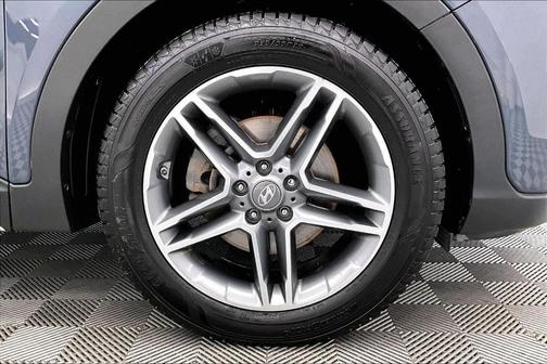 2017 Hyundai SANTA FE Limited Ultimate