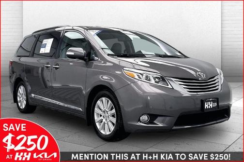 2017 Toyota Sienna XLE