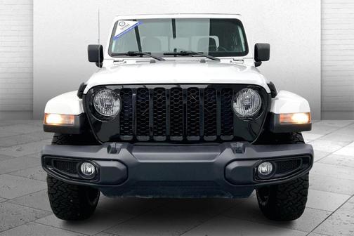 2021 Jeep Gladiator Sport
