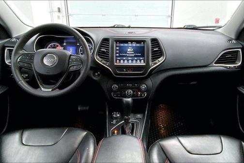 2020 Jeep Cherokee Trailhawk