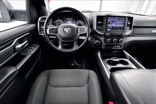 Bright White Clearcoat 2022 RAM 1500 Big Horn