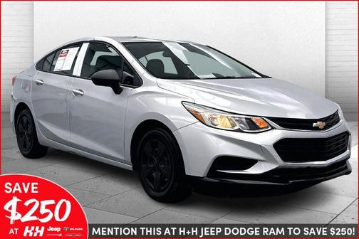 Silver Ice Metallic 2018 Chevrolet Cruze LS