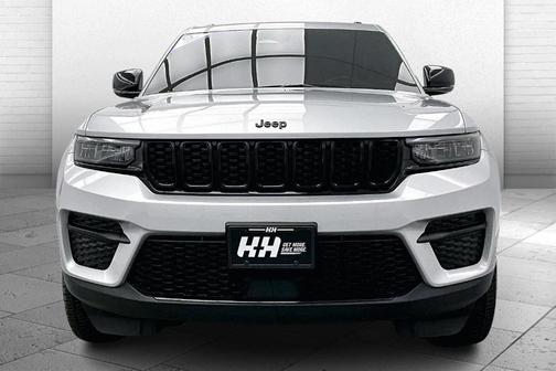 2024 Jeep Grand Cherokee Laredo