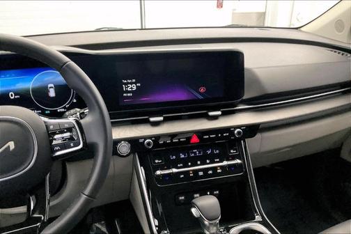 2024 Kia Carnival SX