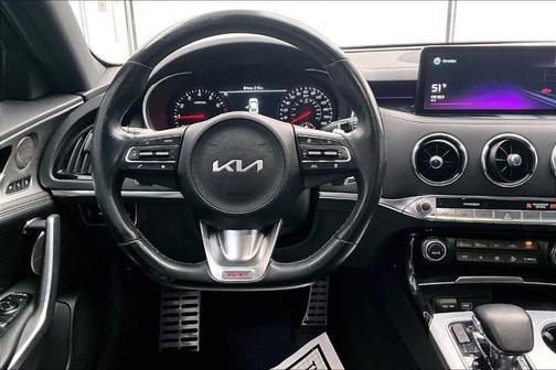 2022 Kia Stinger GT2