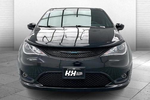 2020 Chrysler Pacifica Hybrid Touring