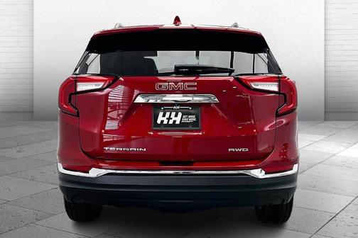 2023 GMC Terrain SLT