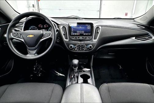 2025 Chevrolet Malibu LT