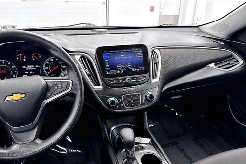 2025 Chevrolet Malibu LT