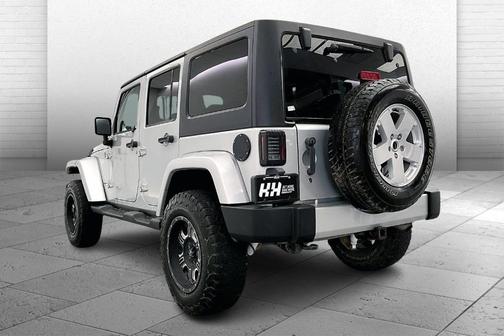 2012 Jeep Wrangler Unlimited Sahara