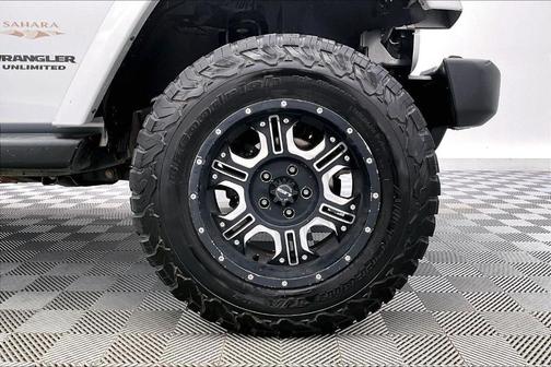 2012 Jeep Wrangler Unlimited Sahara