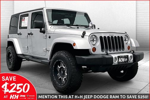 2012 Jeep Wrangler Unlimited Sahara