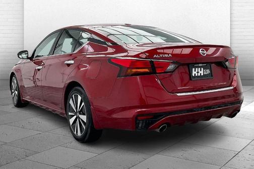 2020 Nissan Altima 2.5 SV