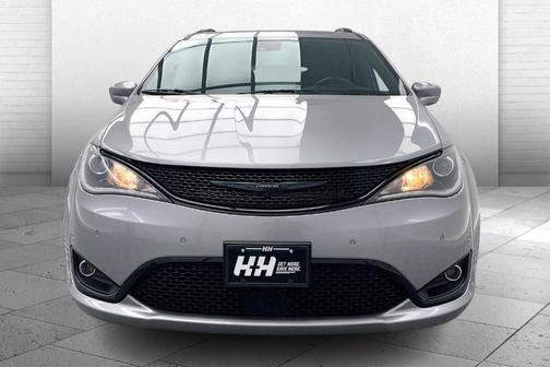 2020 Chrysler Pacifica Launch Edition