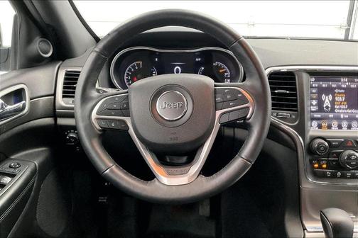 2018 Jeep Grand Cherokee Laredo E
