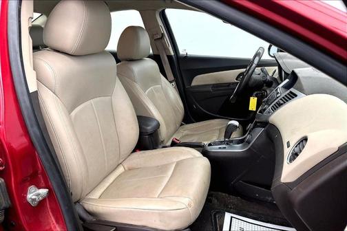 2011 Chevrolet Cruze 2LT