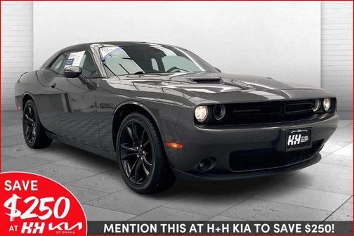 2016 Dodge Challenger SXT