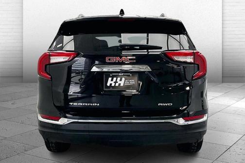 2023 GMC Terrain SLT