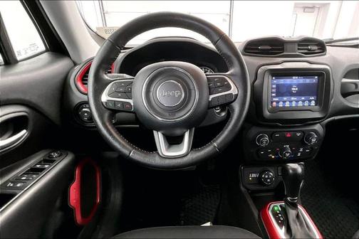 2020 Jeep Renegade Trailhawk