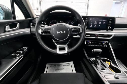 2022 Kia K5 LXS