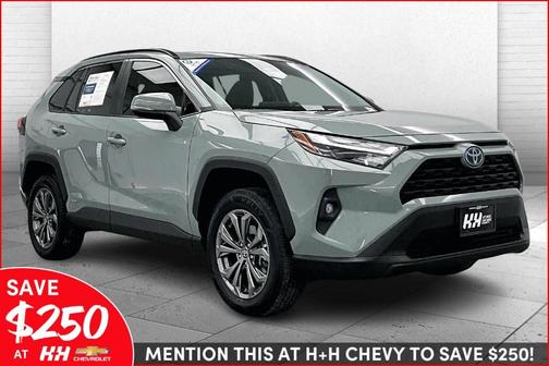 2022 Toyota RAV4 Hybrid XLE Premium