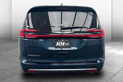 Fathom Blue Pearlcoat 2024 Chrysler Pacifica Touring-L