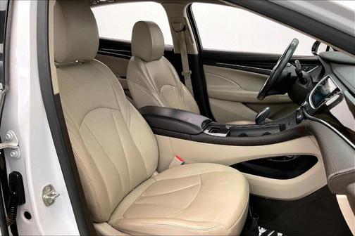 2017 Buick LaCrosse Essence