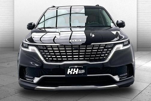 2024 Kia Carnival SX
