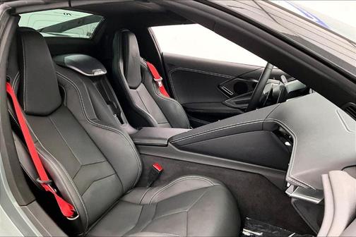 2023 Chevrolet Corvette Stingray w/2LT