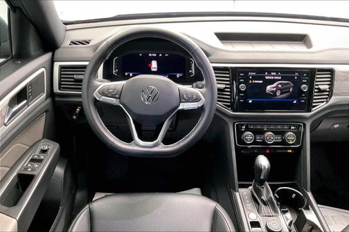 2022 Volkswagen Atlas Cross Sport 2.0T SE w/Technology