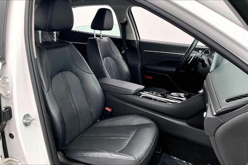 2021 Hyundai SONATA Hybrid Limited