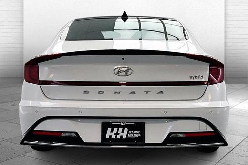 2021 Hyundai SONATA Hybrid Limited