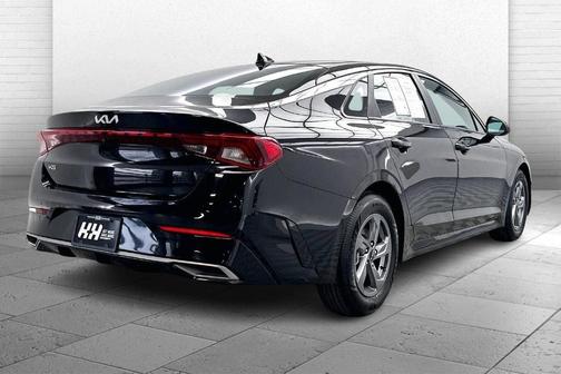 2023 Kia K5 LXS