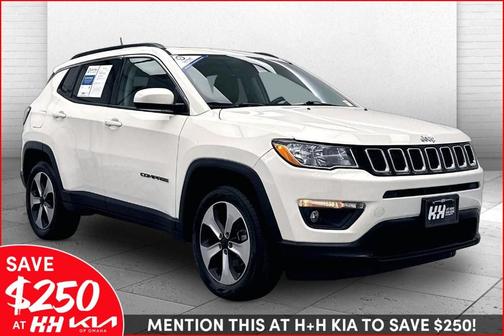 White Clearcoat 2018 Jeep Compass Latitude