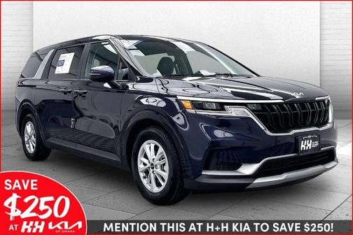 2024 Kia Carnival LX