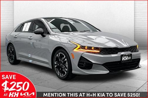 2022 Kia K5 GT-Line