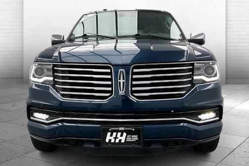 2017 Lincoln Navigator Select