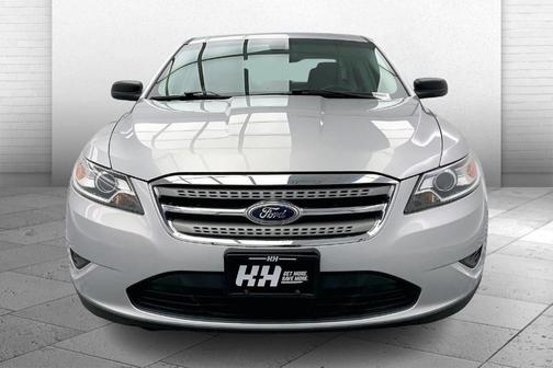 2010 Ford Taurus SE