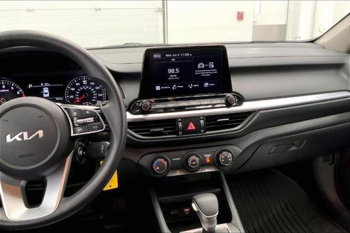 2022 Kia Forte LXS