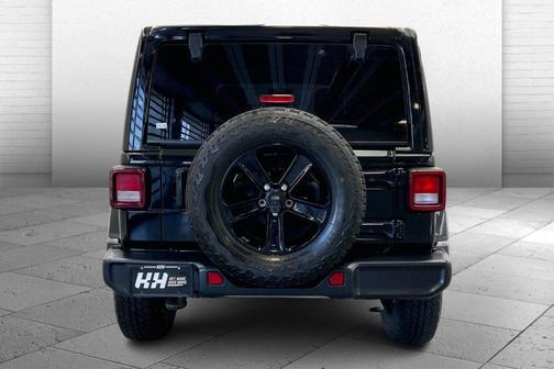 2022 Jeep Wrangler Unlimited Sahara Altitude
